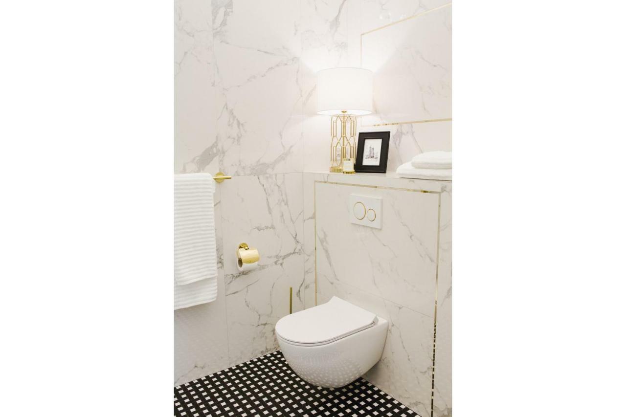 Apartament Golden Place คราคูฟ ภายนอก รูปภาพ