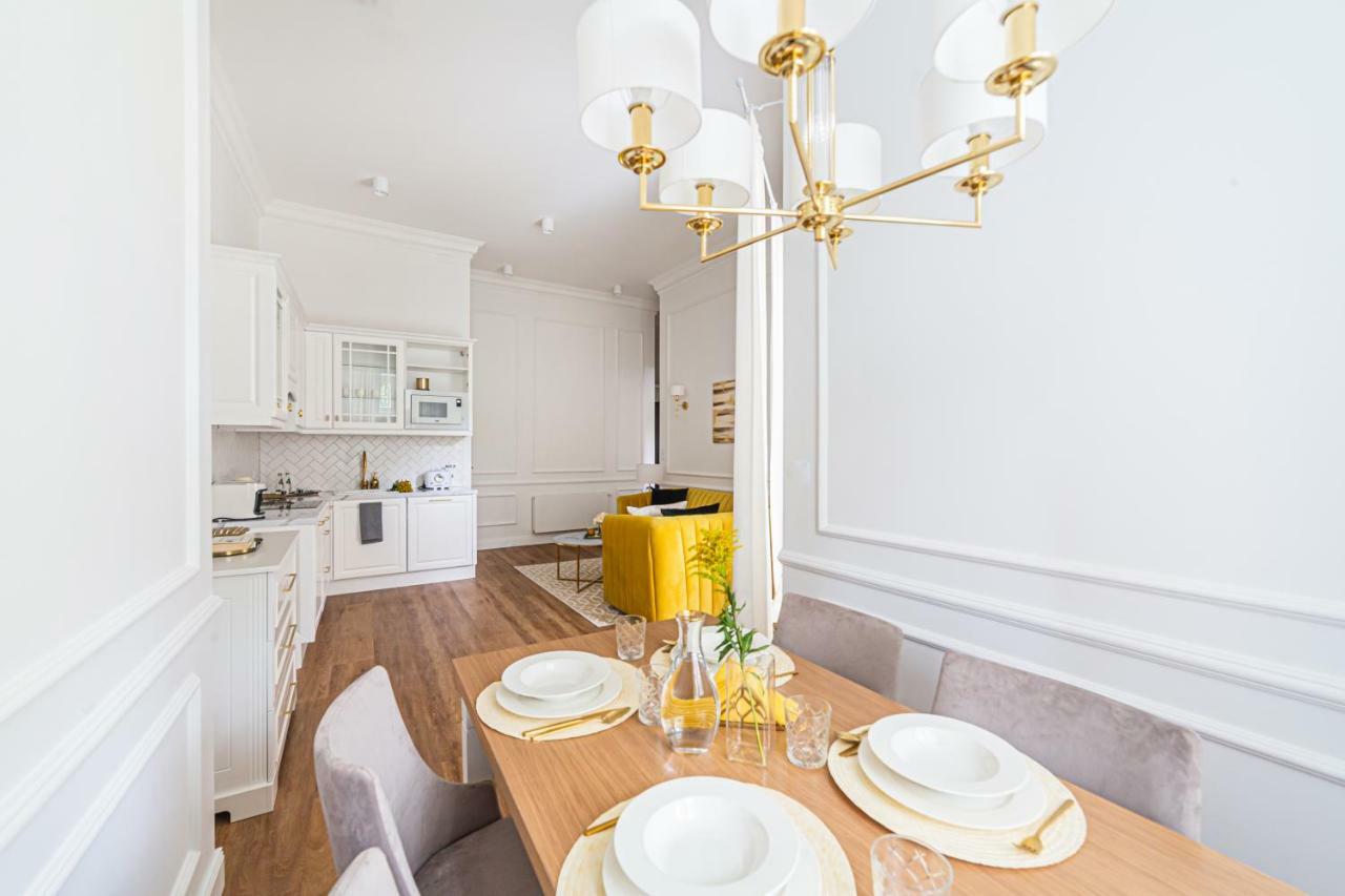 Apartament Golden Place คราคูฟ ภายนอก รูปภาพ